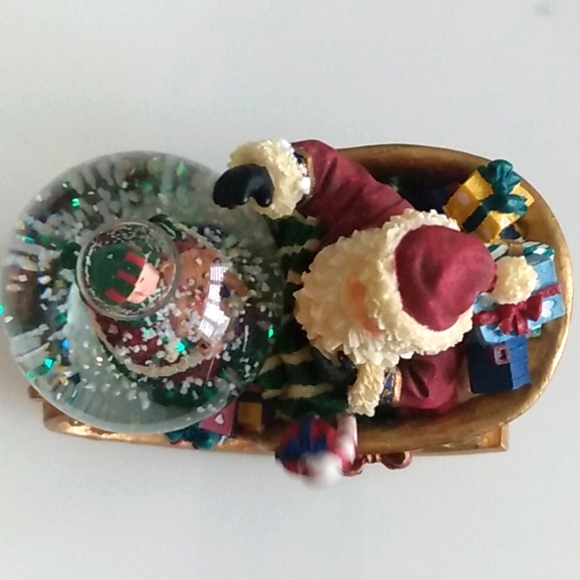 Kirkland Signature Christmas Glass WaterGlobe Ornament & Rocking Santa in Sleigh - Picture 12 of 16